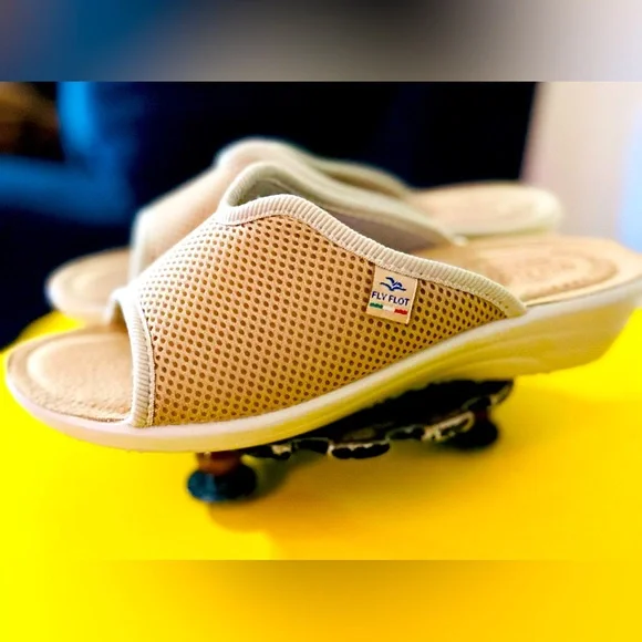 FLY FLOT anti-shock anatomic Slip on Sandals Never worn made in Italy - Picture 2 of 4